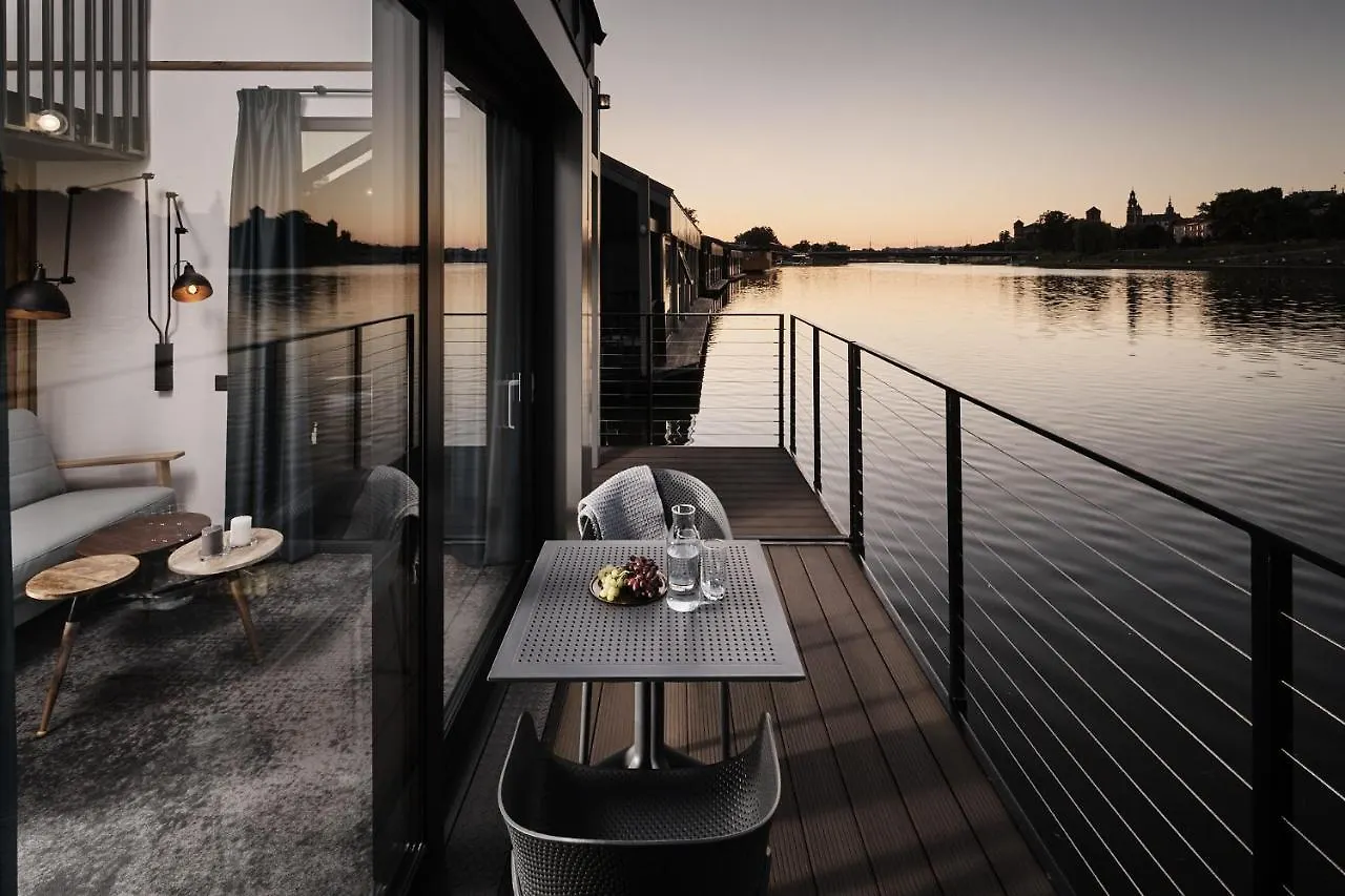 New Port - Premium Floating Aparthotel Krakow