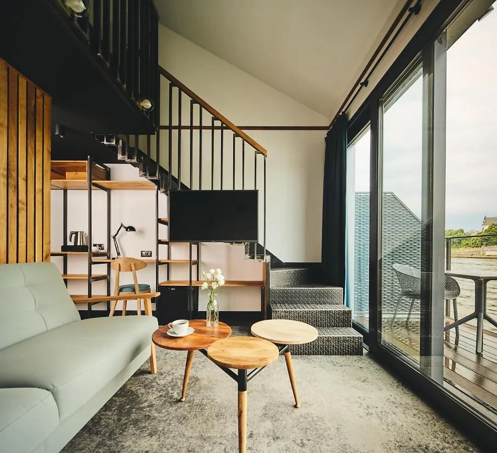 New Port - Premium Floating Aparthotel Krakow