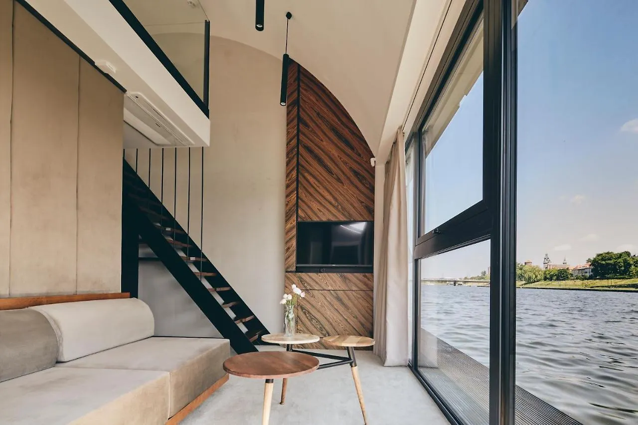 New Port - Premium Floating Aparthotel Krakow
