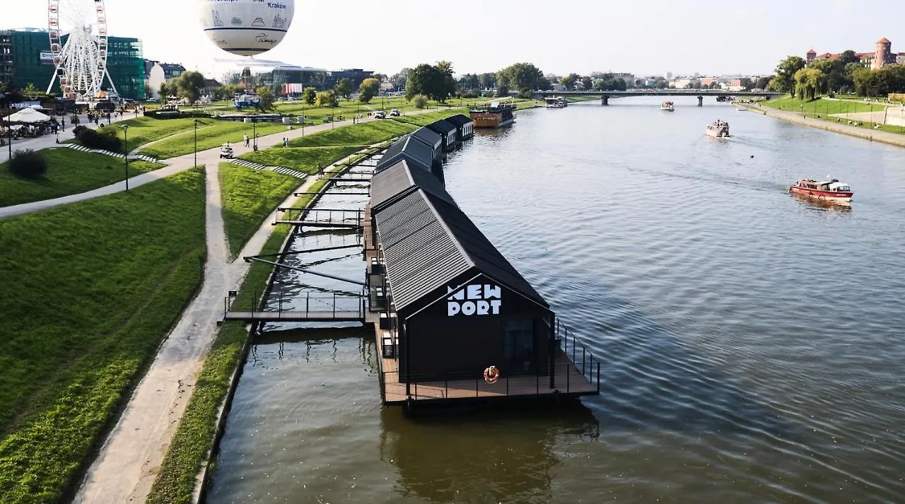 New Port - Premium Floating Aparthotel Krakow