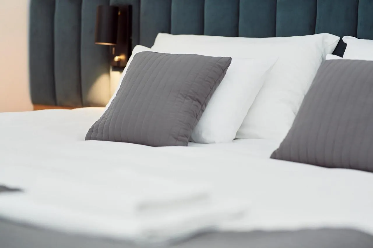 New Port - Premium Floating Aparthotel Krakow 4*,  Poland