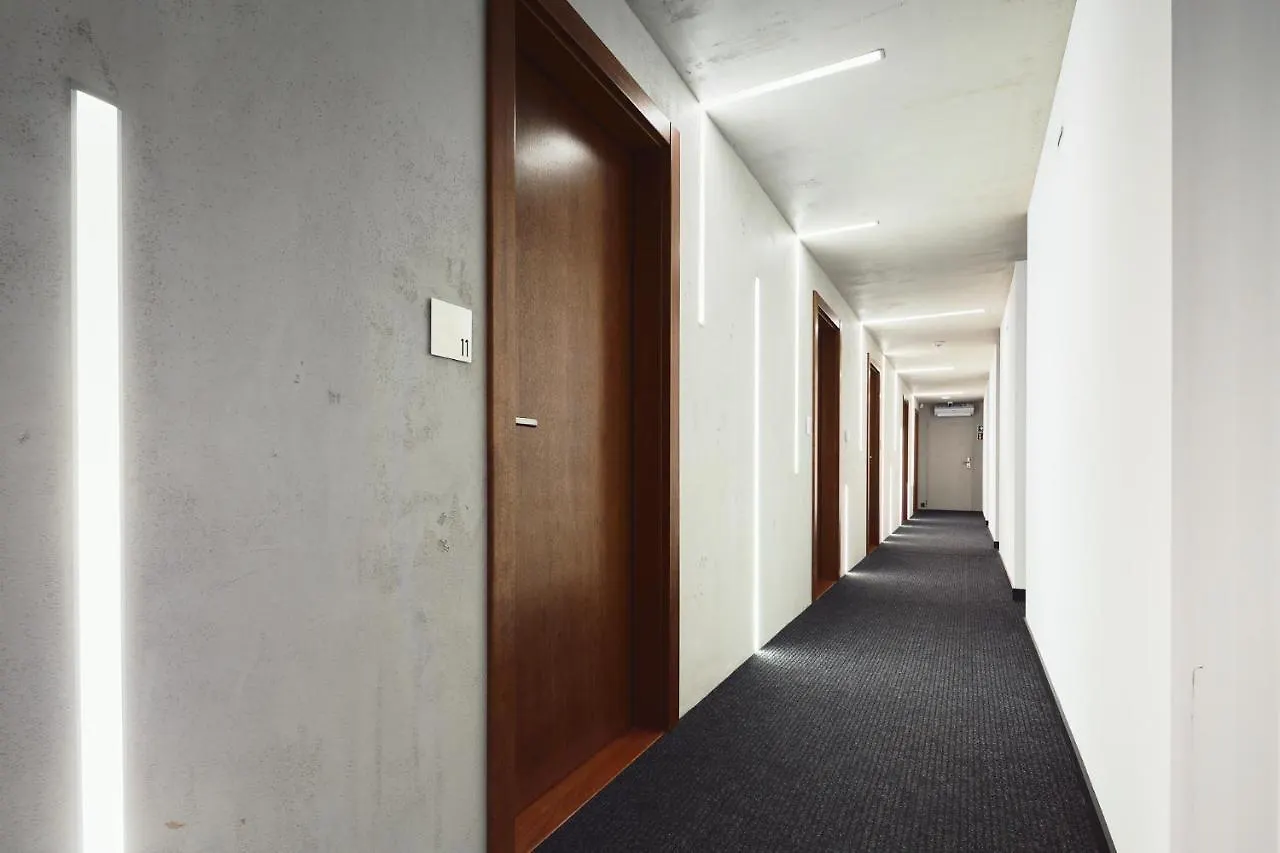 New Port - Premium Floating Aparthotel Krakow